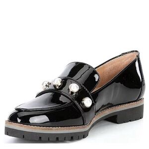 🔳 Alex Marie 🔳 Black Patent Leather Loafers with Pearl Accents  Size 9.5